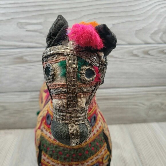 Embroidered Rajasthan Horse Fabric Patchwork Decorative Boho Folk Art - Picture 9 of 12